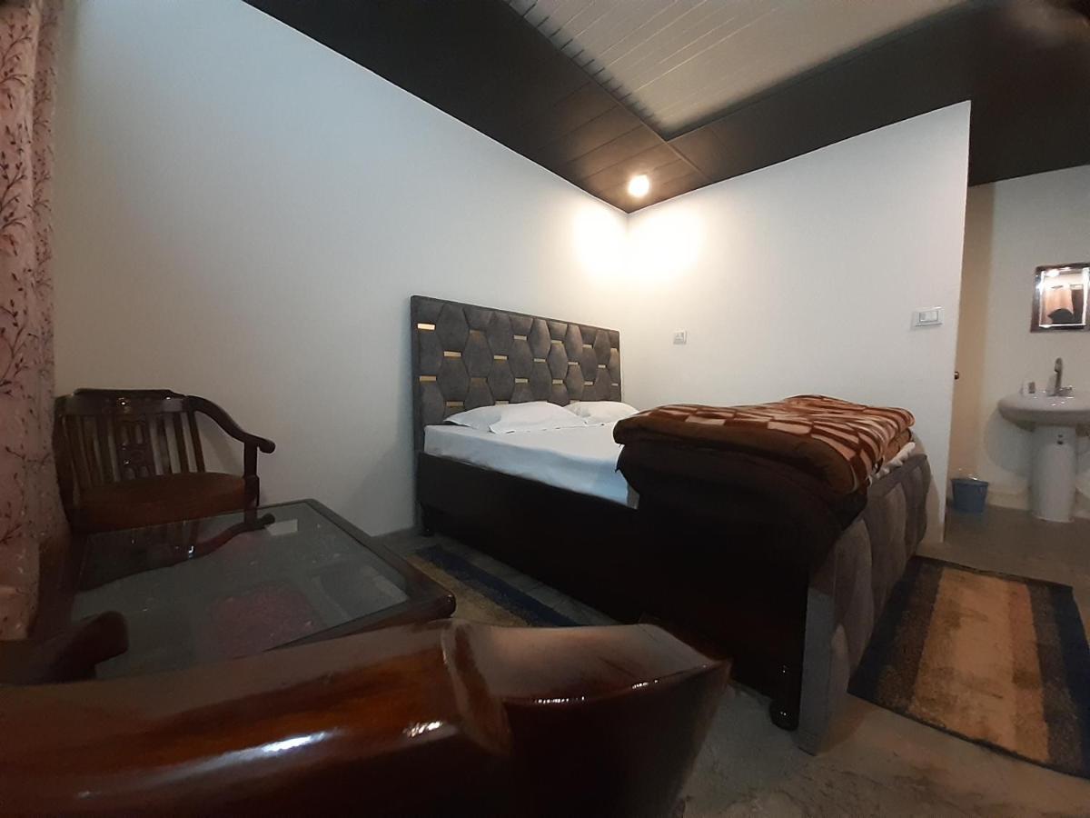 Lake Haven Resort, Sari, Chopta Εξωτερικό φωτογραφία