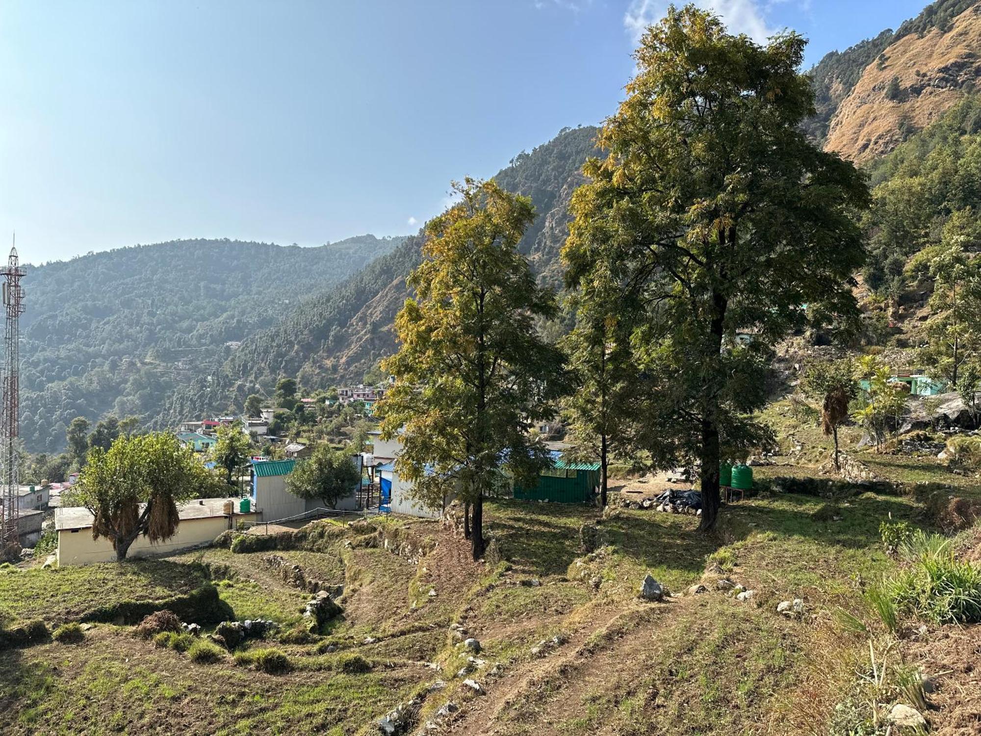 Lake Haven Resort, Sari, Chopta Εξωτερικό φωτογραφία